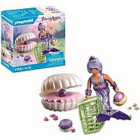 Princess Magic: Mermaid with Pearl Seashell