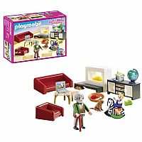 Dollhouse: Comfortable Living Room.