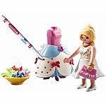 Color: Fashion Show Designer.