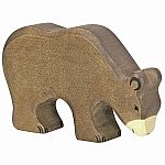 Brown Bear Figure, Feeding