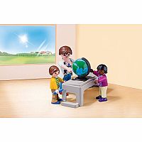 City Life: School Carry Case - Retired 