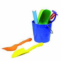 Kid's Garden Tools - 8 Pieces.