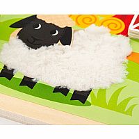 On The Farm Sensory Board