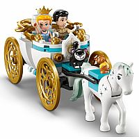 Disney: Cinderella's Castle & Horse Carriage